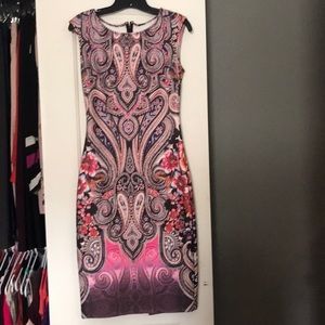 Sleeveless multi-color dress